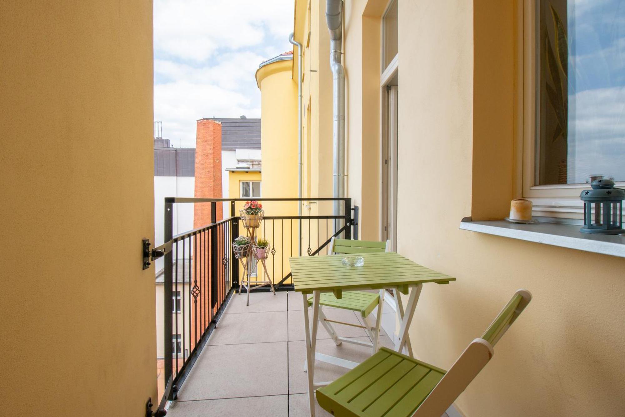 Stay Inn Apartments Stepanska Praga Exterior foto